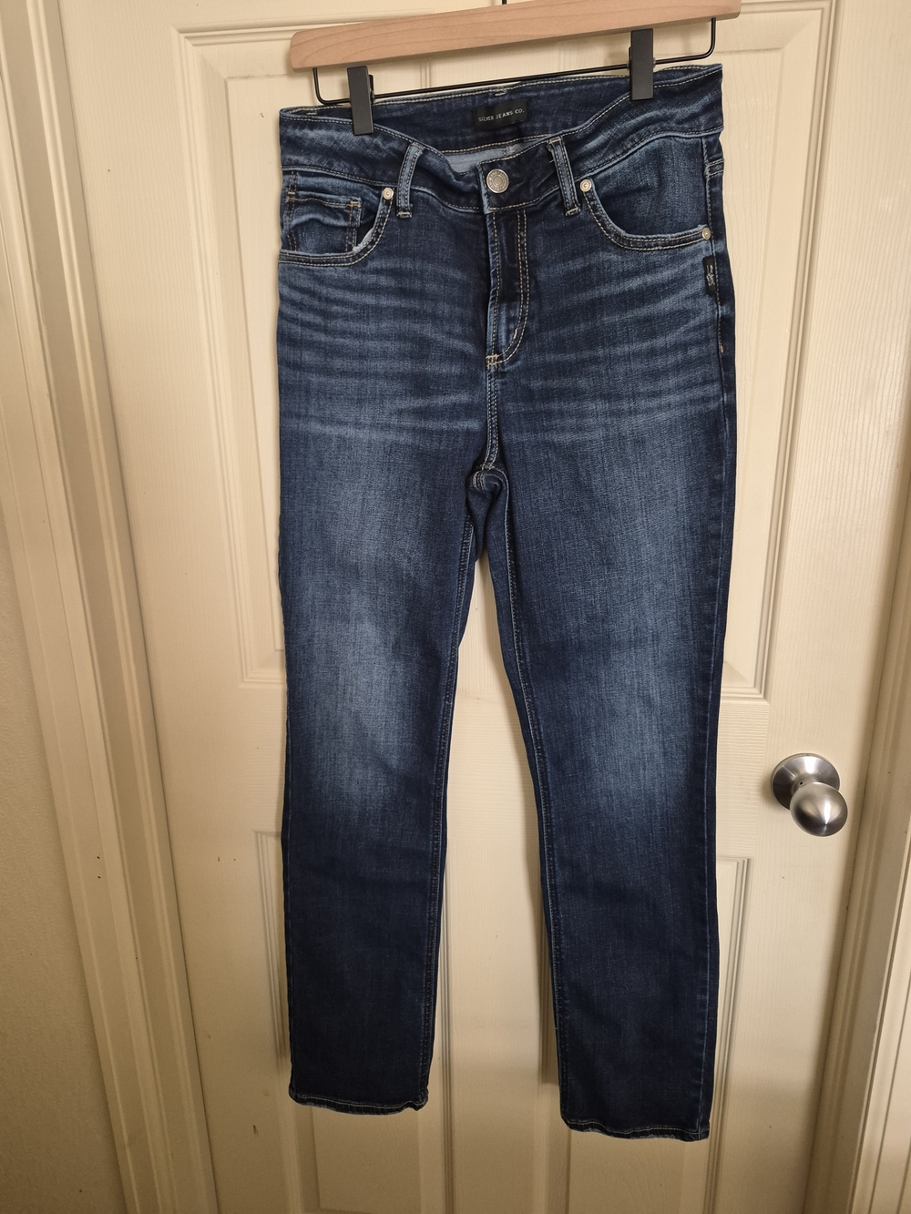 Size W39 L31 Silver Jeans Women's Dark Blue Straight Leg Jeans